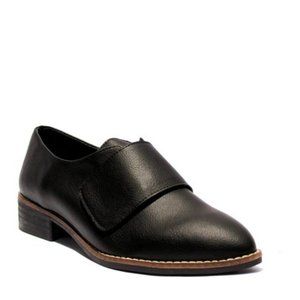 Black cactus leather vegan oxfords